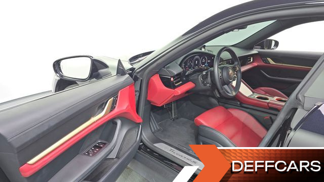 Porsche TAYCAN 4S купить на сайте DeffCars