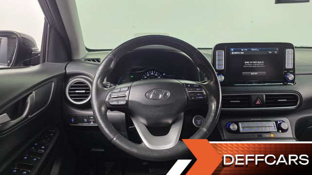 Hyundai KONA Premium купить на сайте DeffCars