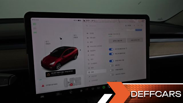 Tesla MODEL Y Long Range AWD купить на сайте DeffCars