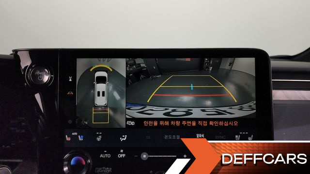 Lexus LM 500h Executive купить на сайте DeffCars