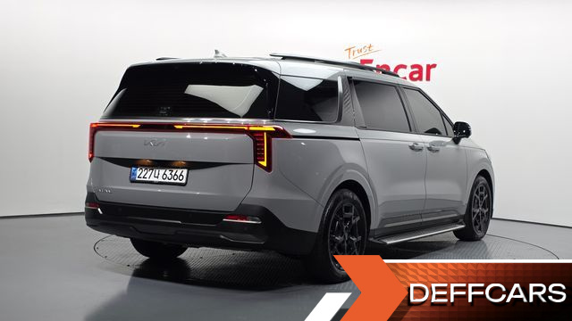 Kia CARNIVAL Gasoline 9-Seater Gravity купить на сайте DeffCars