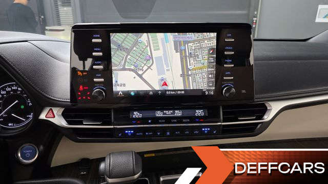 Toyota SIENNA 2.5 Hybrid AWD купить на сайте DeffCars
