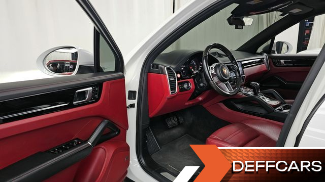 Porsche CAYENNE 3.0 купить на сайте DeffCars