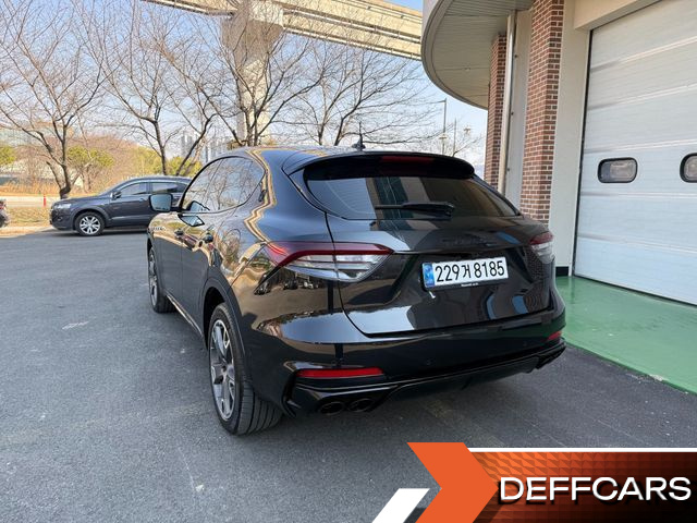 Maserati LEVANTE 3.0 Diesel AWD GranLusso купить на сайте DeffCars