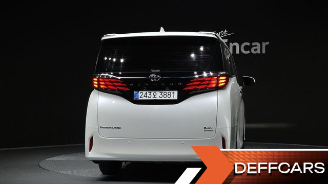 Toyota ALPHARD 2.5 HEV Executive AWD купить на сайте DeffCars