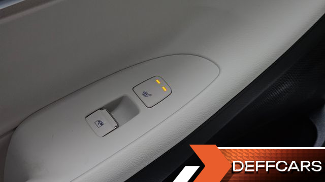 Hyundai GRANDEUR 2.5 Le Blanc купить на сайте DeffCars