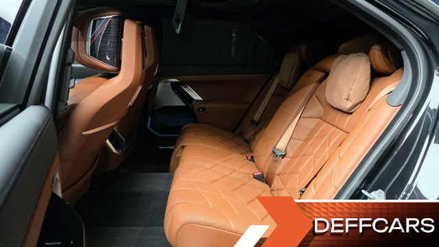 BMW 7-SERIES 740i xDrive M Sport купить на сайте DeffCars