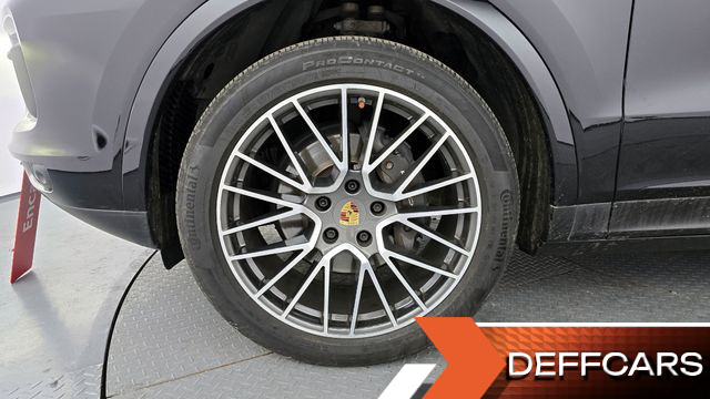 Porsche CAYENNE 3.0 купить на сайте DeffCars