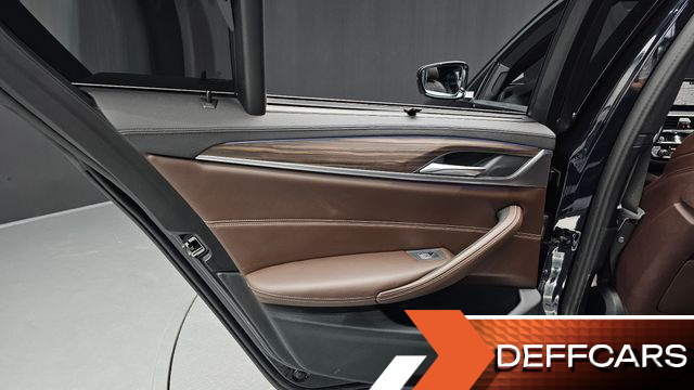 BMW 5-SERIES 530i M Sport Package Plus купить на сайте DeffCars