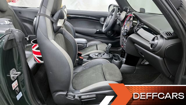 Mini COOPER CONVERTIBLE JCW 3rd купить на сайте DeffCars