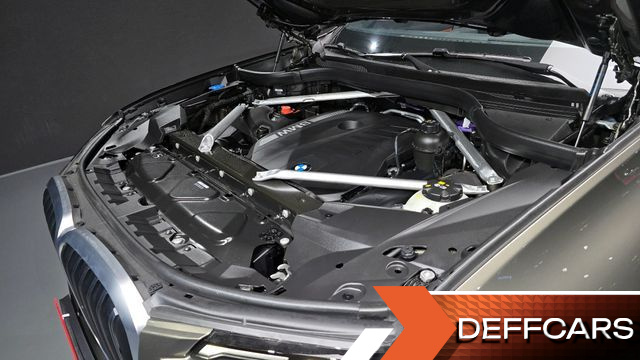 BMW X7 xDrive 40i M Sport 6STR купить на сайте DeffCars