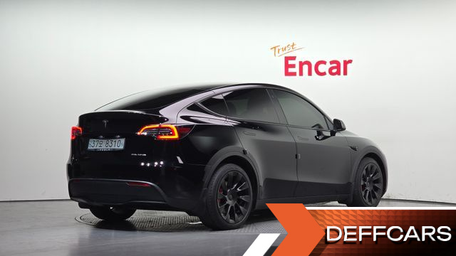 Tesla MODEL Y Long Range AWD купить на сайте DeffCars