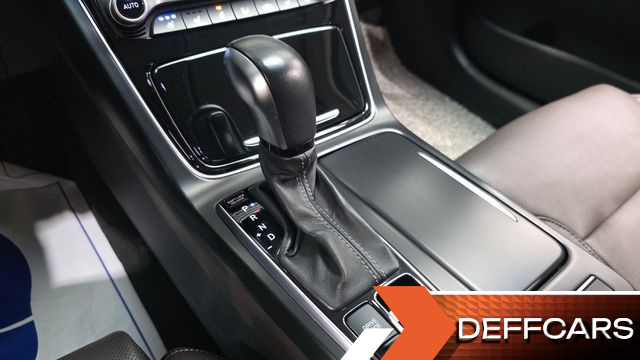 Hyundai GRANDEUR 2.4 Premium Special купить на сайте DeffCars
