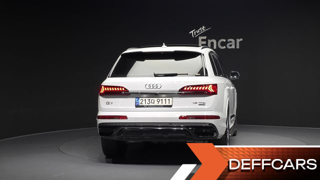 Audi Q7 55 TFSI Quattro Premium купить на сайте DeffCars