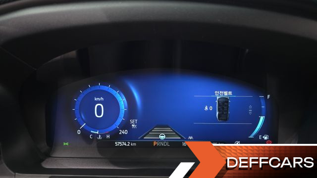 Ford EXPLORER 3.0 Platinum 4WD купить на сайте DeffCars