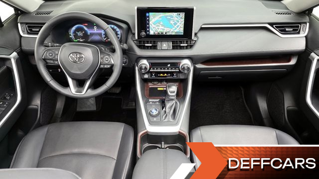 Toyota RAV4 2,5 4WD Hybrid LTD купить на сайте DeffCars
