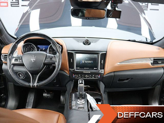 Maserati LEVANTE 3.0 AWD GranLusso купить на сайте DeffCars