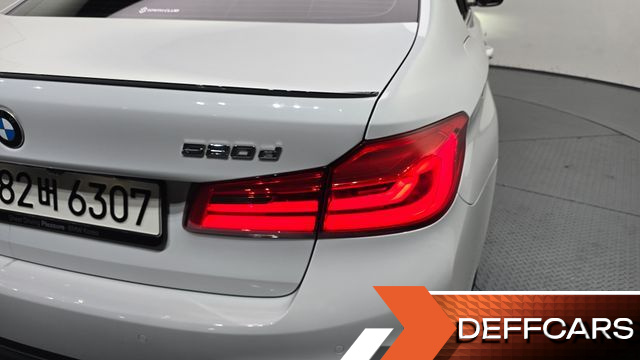 BMW 5-SERIES 520d M Sport Package Plus купить на сайте DeffCars