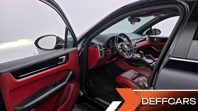 Porsche CAYENNE 3.0 купить на сайте DeffCars