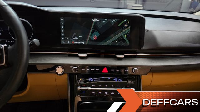 Kia CARNIVAL Gasoline 9-Seater Signature купить на сайте DeffCars