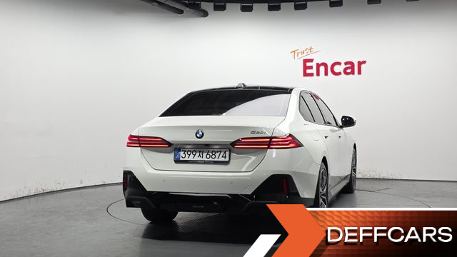 BMW 5-SERIES 520i M Sport купить на сайте DeffCars