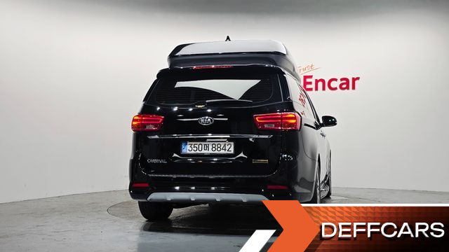 Kia CARNIVAL Gasoline 7-Seater Hi-Limousine President купить на сайте DeffCars