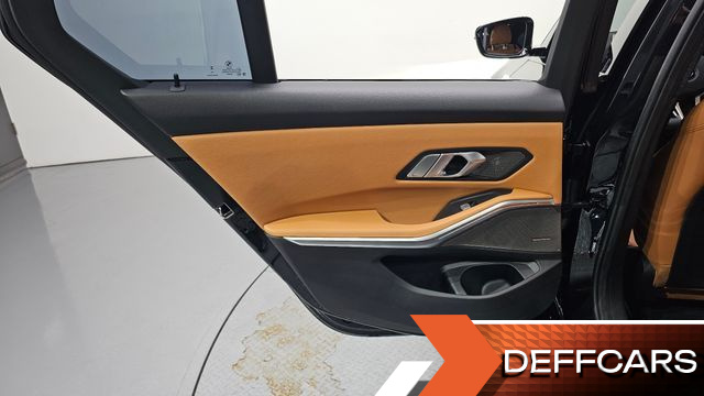 BMW 3-SERIES 320i M Sport купить на сайте DeffCars