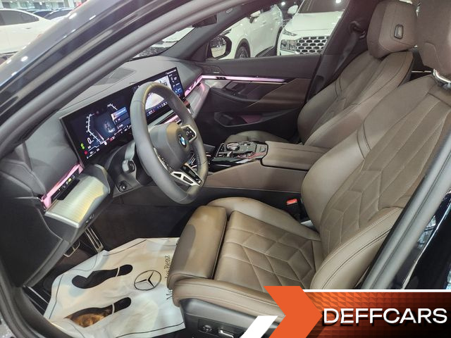BMW 5-SERIES 523d M Sport купить на сайте DeffCars