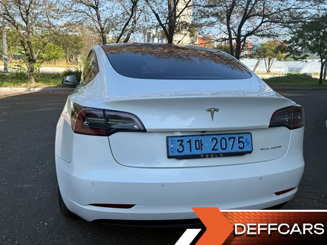 Tesla MODEL 3 Long Range AWD купить на сайте DeffCars