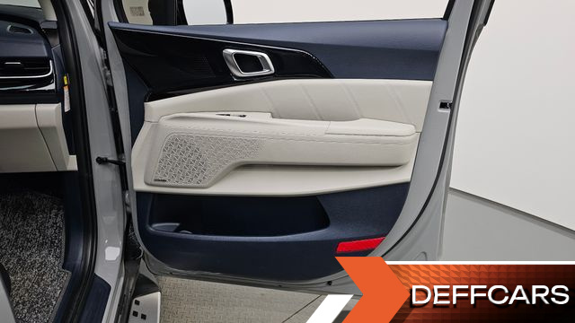Kia CARNIVAL HEV 7seater Gravity купить на сайте DeffCars
