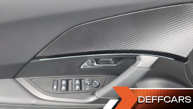 Peugeot 2008 1.5 BlueHDi GT Line купить на сайте DeffCars