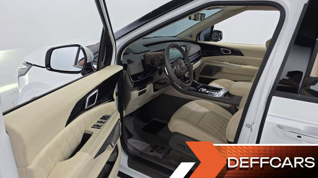 Kia CARNIVAL HEV 9-Seater Hi-Limousine (Special vehicle) купить на сайте DeffCars