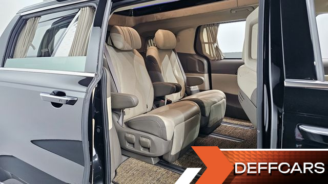 Kia CARNIVAL Gasoline 7-Seater Hi-Limousine Signature купить на сайте DeffCars