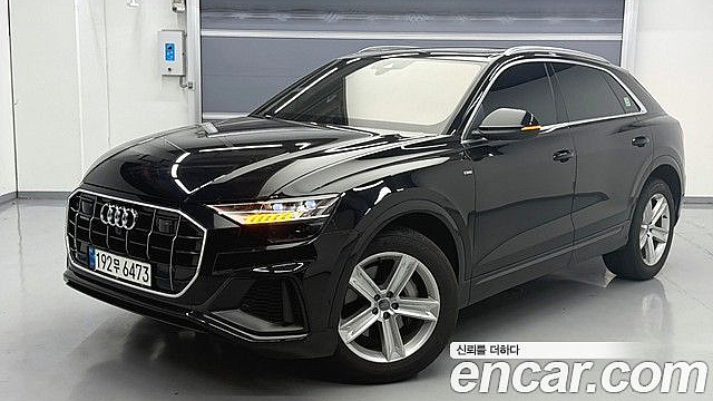 Audi Q8 45 TDI Quattro Premium купить на сайте DeffCars