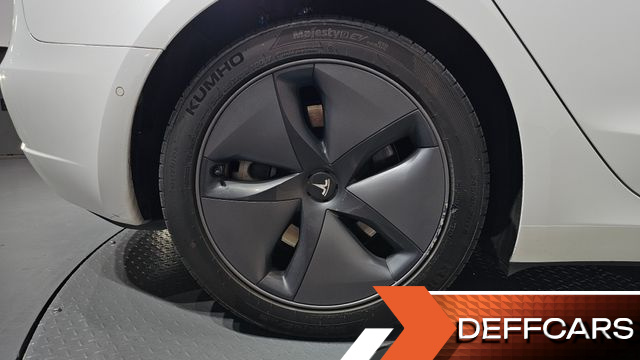 Tesla MODEL 3 Long Range AWD купить на сайте DeffCars