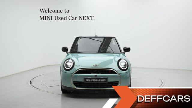 Mini COOPER CONVERTIBLE Favoured купить на сайте DeffCars