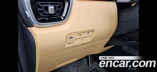 Kia SORENTO Gasoline 2.5T 4WD Signature купить на сайте DeffCars