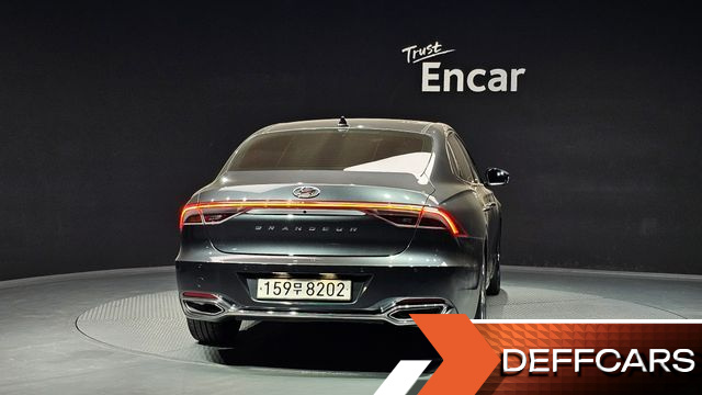 Hyundai GRANDEUR 2.5 Le Blanc купить на сайте DeffCars