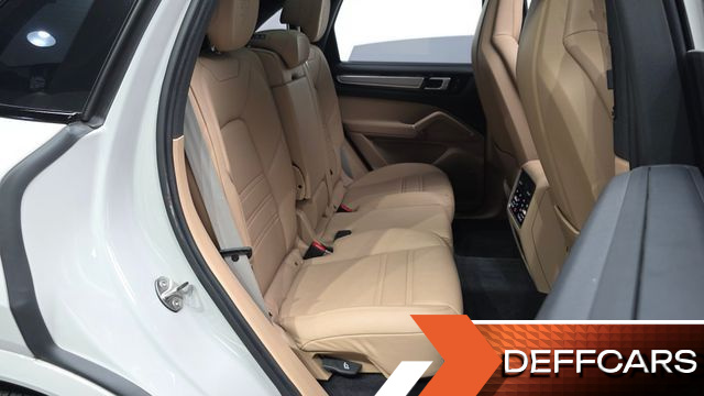 Porsche CAYENNE 3.0 PLATINUM EDITION купить на сайте DeffCars