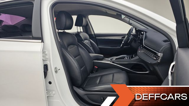 Hyundai GRANDEUR 2.5 Premium Choice купить на сайте DeffCars