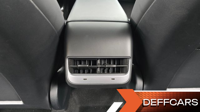 Tesla MODEL Y Long Range AWD купить на сайте DeffCars