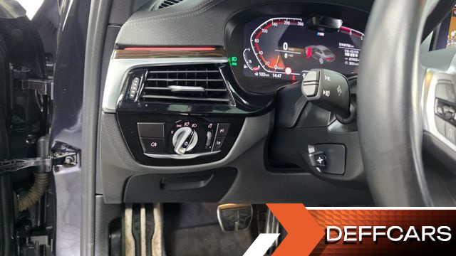 BMW 5-SERIES 520i M Sport купить на сайте DeffCars