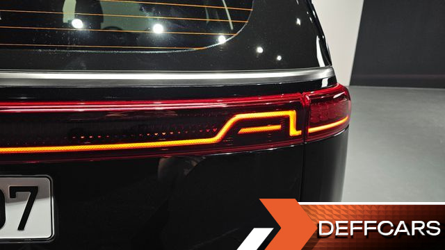 Kia CARNIVAL Gasoline 7-Seater Signature купить на сайте DeffCars