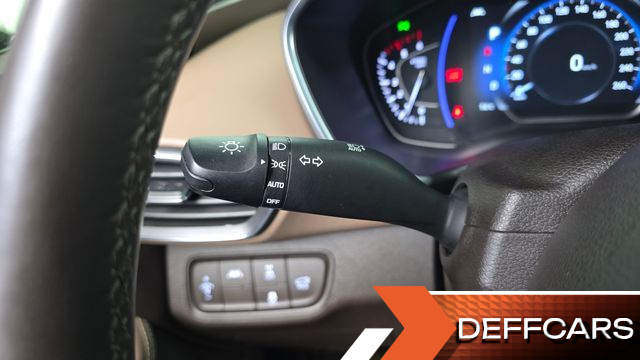 Hyundai SANTAFE Diesel 2,0 4WD Prestige купить на сайте DeffCars