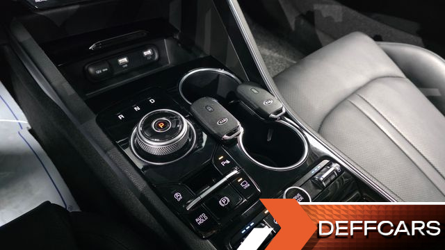 Kia K5 2.0 Noblesse купить на сайте DeffCars