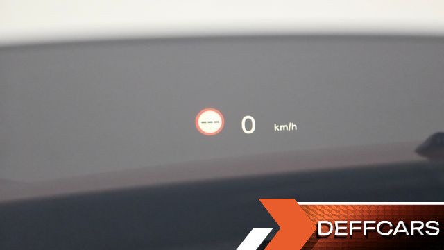 Mini COOPER 5Door Classic Launch Pack Third Generation купить на сайте DeffCars
