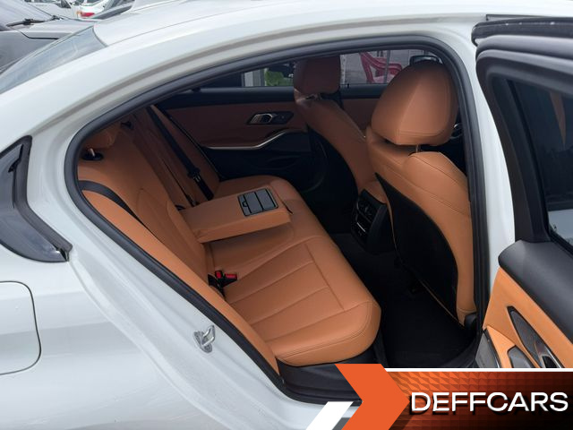 BMW 3-SERIES 320i M Sport купить на сайте DeffCars