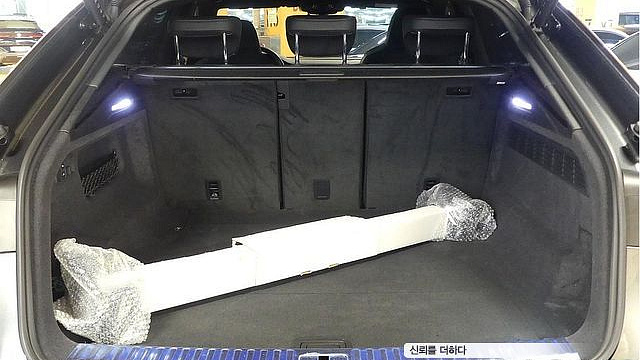 Audi Q8 55 TFSI Quattro Premium купить на сайте DeffCars