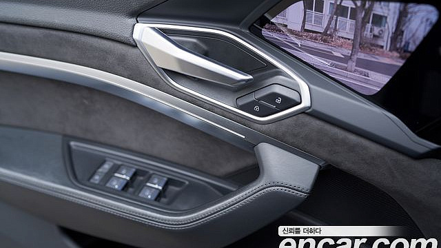 Audi E-TRON 55 Quattro купить на сайте DeffCars