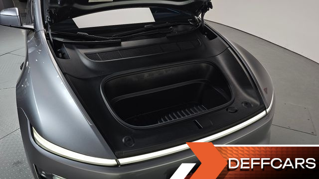 Tesla MODEL Y Long Range AWD купить на сайте DeffCars